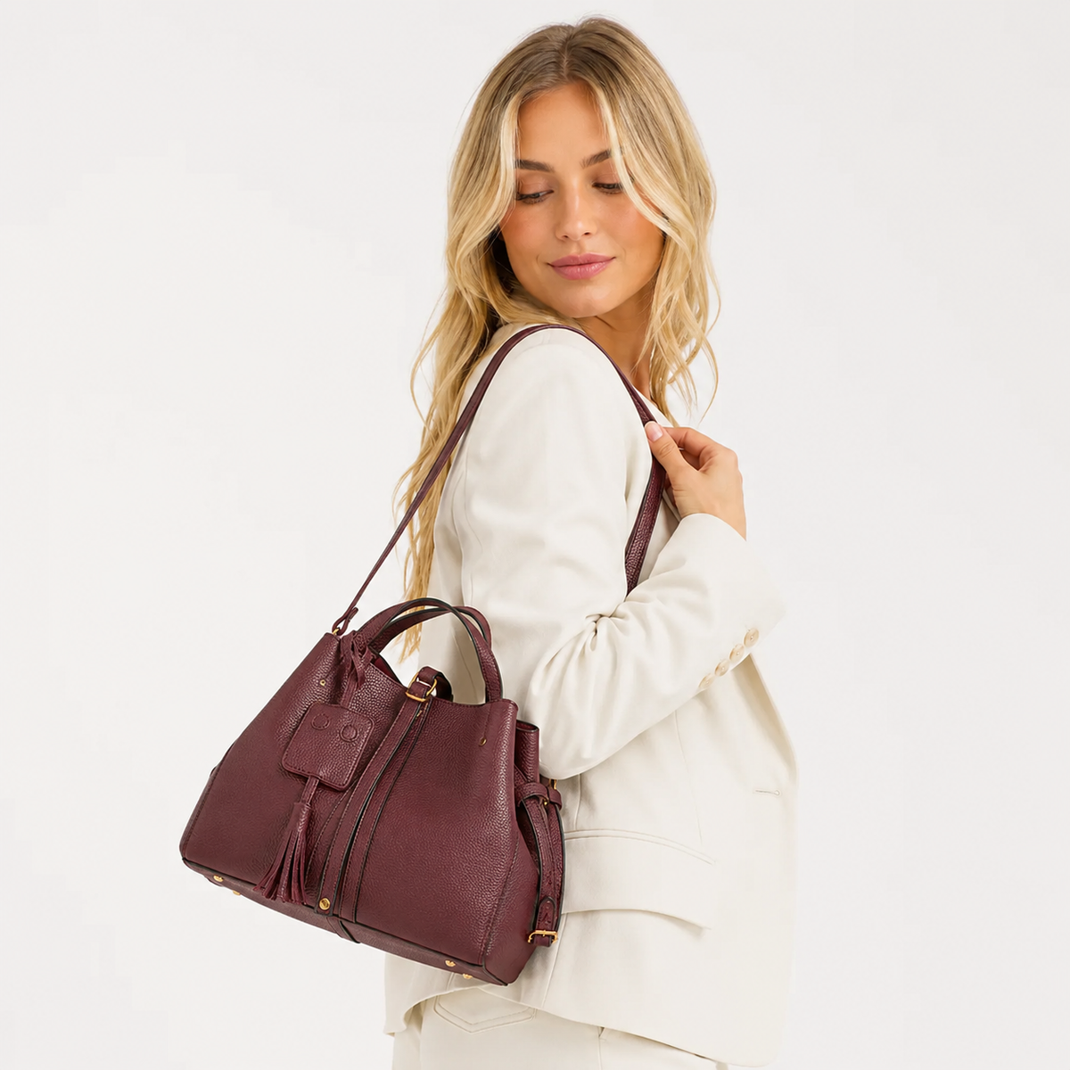Tassel Bucket Bag