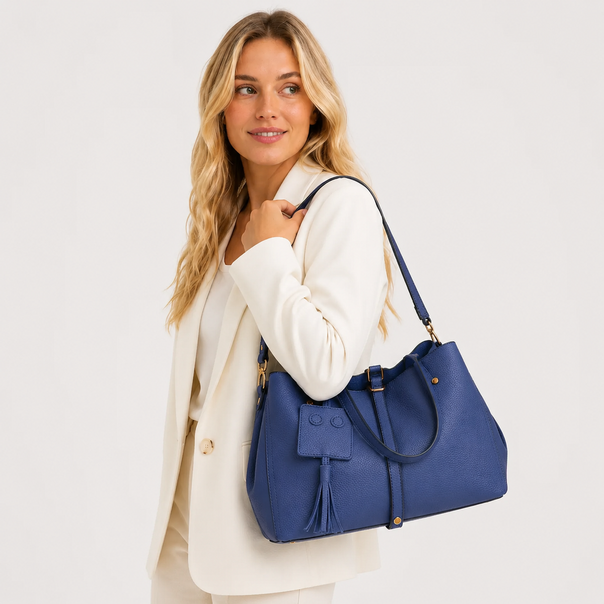 Tassel Bucket Bag